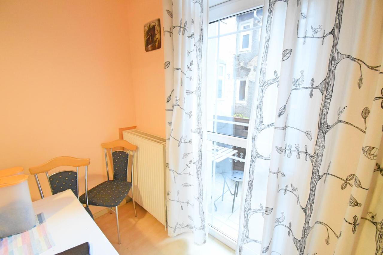 Donos Art Apartment Zagreb Exteriör bild